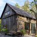 Discover the transformation of an old barn into a cozy living space: a sustainable renovation project!